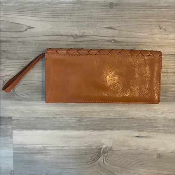 Wilsons Leather Woven Leather Pelle Studio Clutch with Lattice Design - Picture 2 of 5